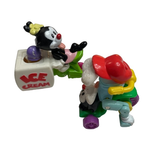 LOT 1994 McDonalds 4 Animaniacs Roller Car Plastic Toys - Picture 4 of 5